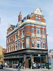 Golden Lion pub exterior
